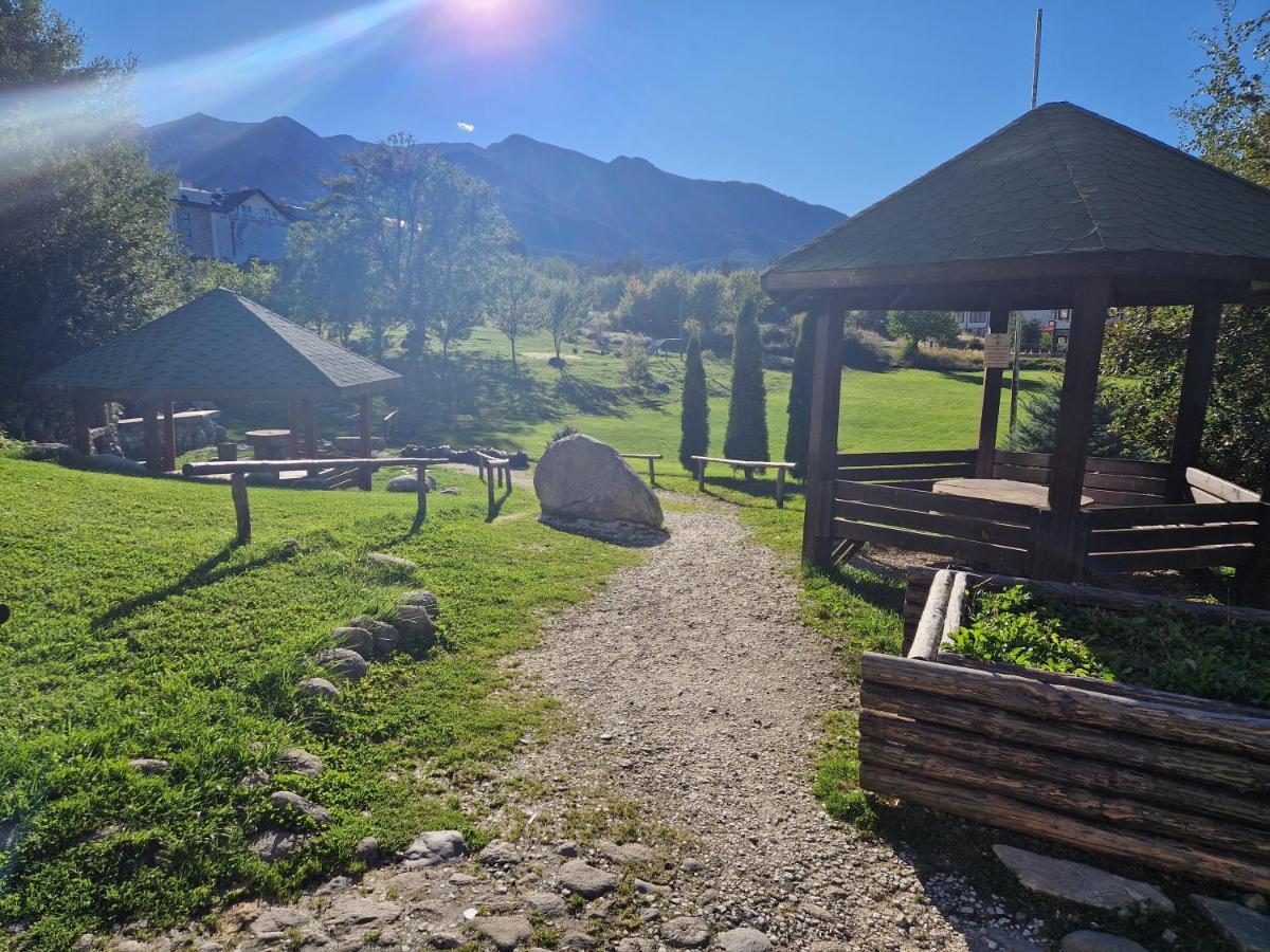 Life, Bansko, Private C-17